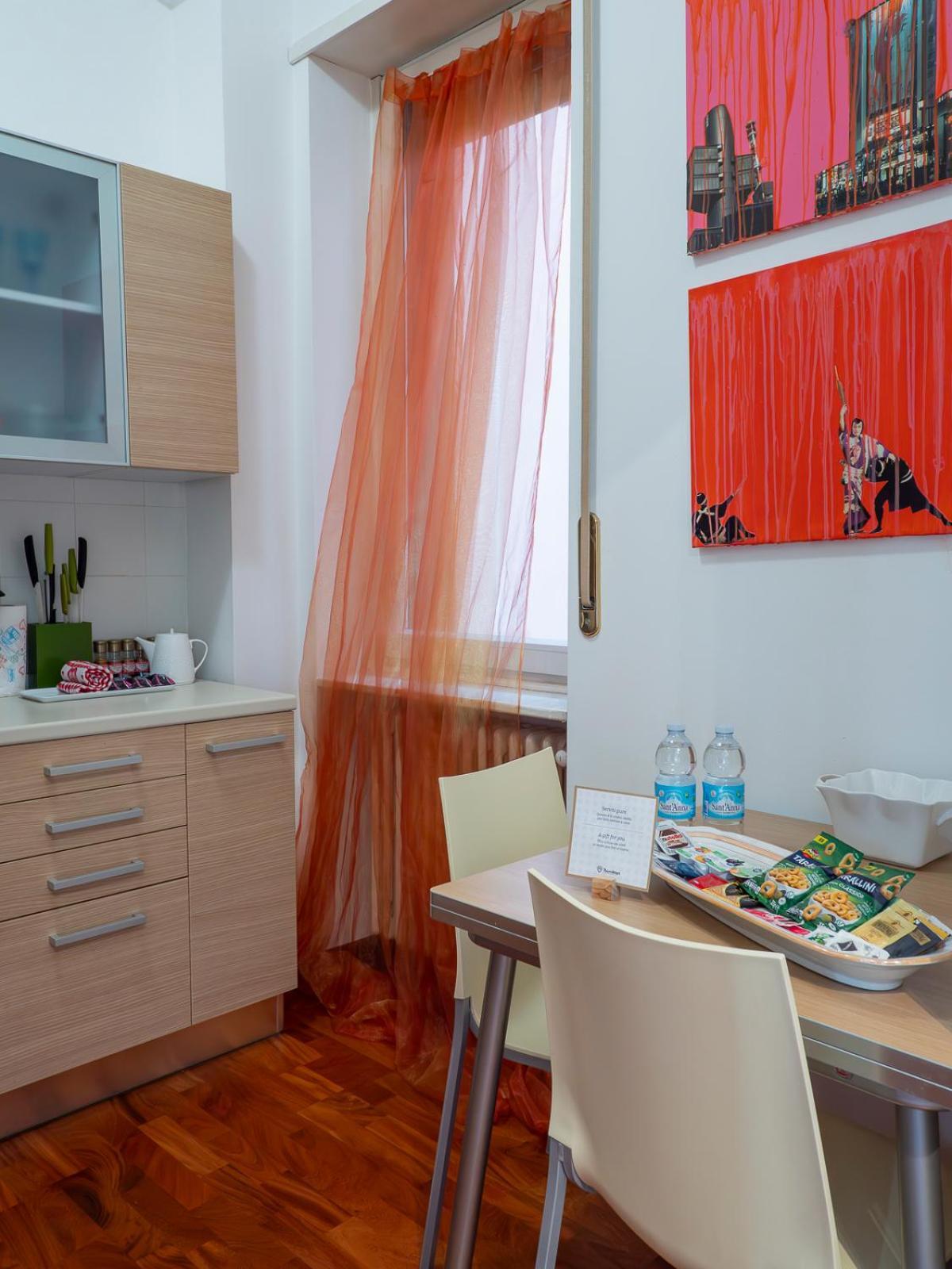 Orange Suite Milan Luaran gambar