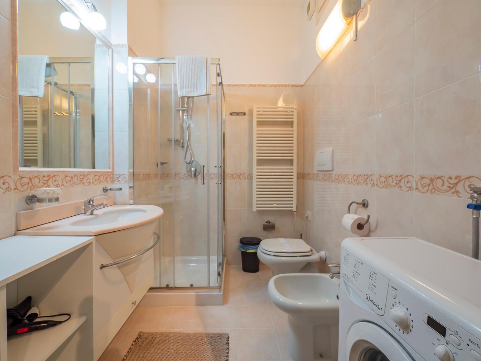 Orange Suite Milan Luaran gambar